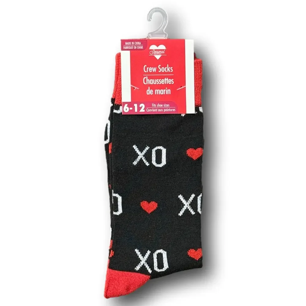 3/$18 XOXO & Hearts Valentine’s Day Funny Novelty Crew Socks - NWT